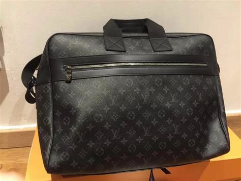 LOUIS VUITTON X FUJIWARA Monogram Eclipse Flash 